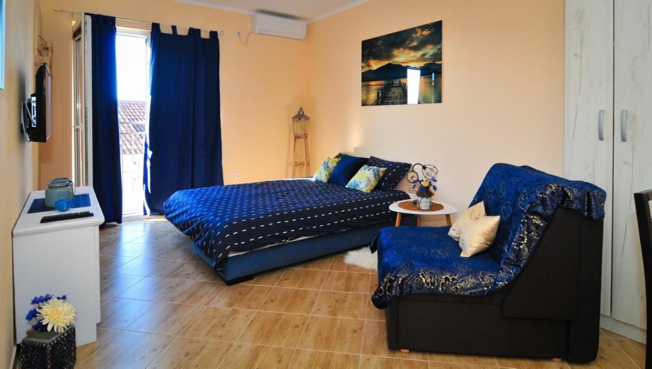 Apartments M&T Τίβατ Εξωτερικό φωτογραφία